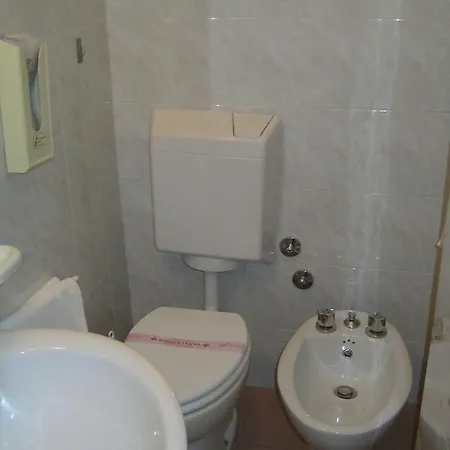 Moretti 2* Сенигаллия