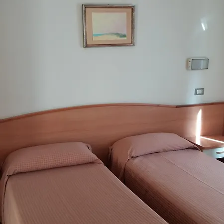 Moretti 2* Senigallia